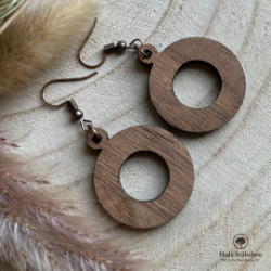 Picture of Kreisförmige Creolen Hängeohrringe aus Nussbaum-Holz, Holzschmuck, Ideal als kleines Geschenk für zB. eine Freundin, passender Ohrhänger als Hochzeit- oder Trachtenschmuck