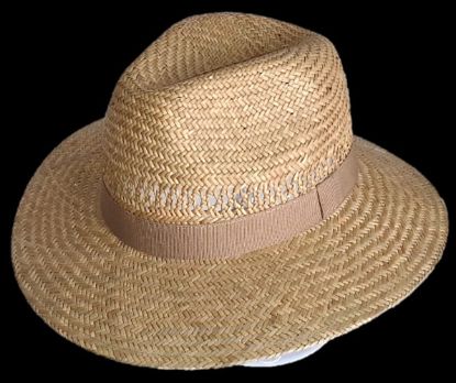 Bild von Strohhut mit Ripsband
